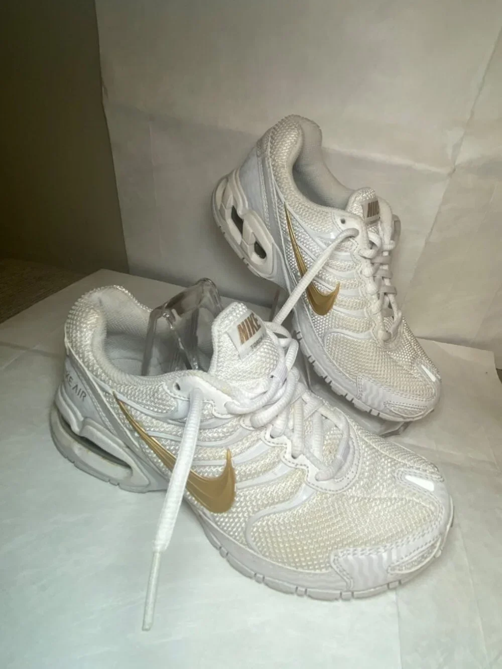 Nike Air Max Torch 4 White Gold Sneakers Women’s 7